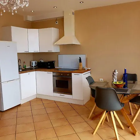 Lina Mogan Apartment