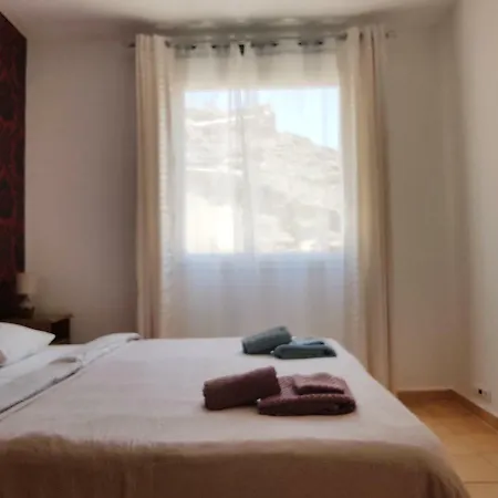 Lina Mogan Apartment